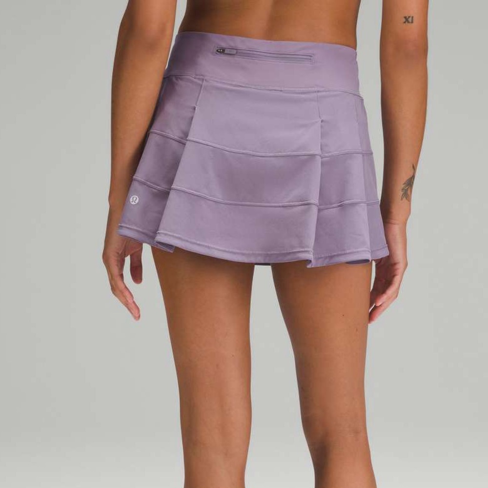 Lululemon pace rival skirt